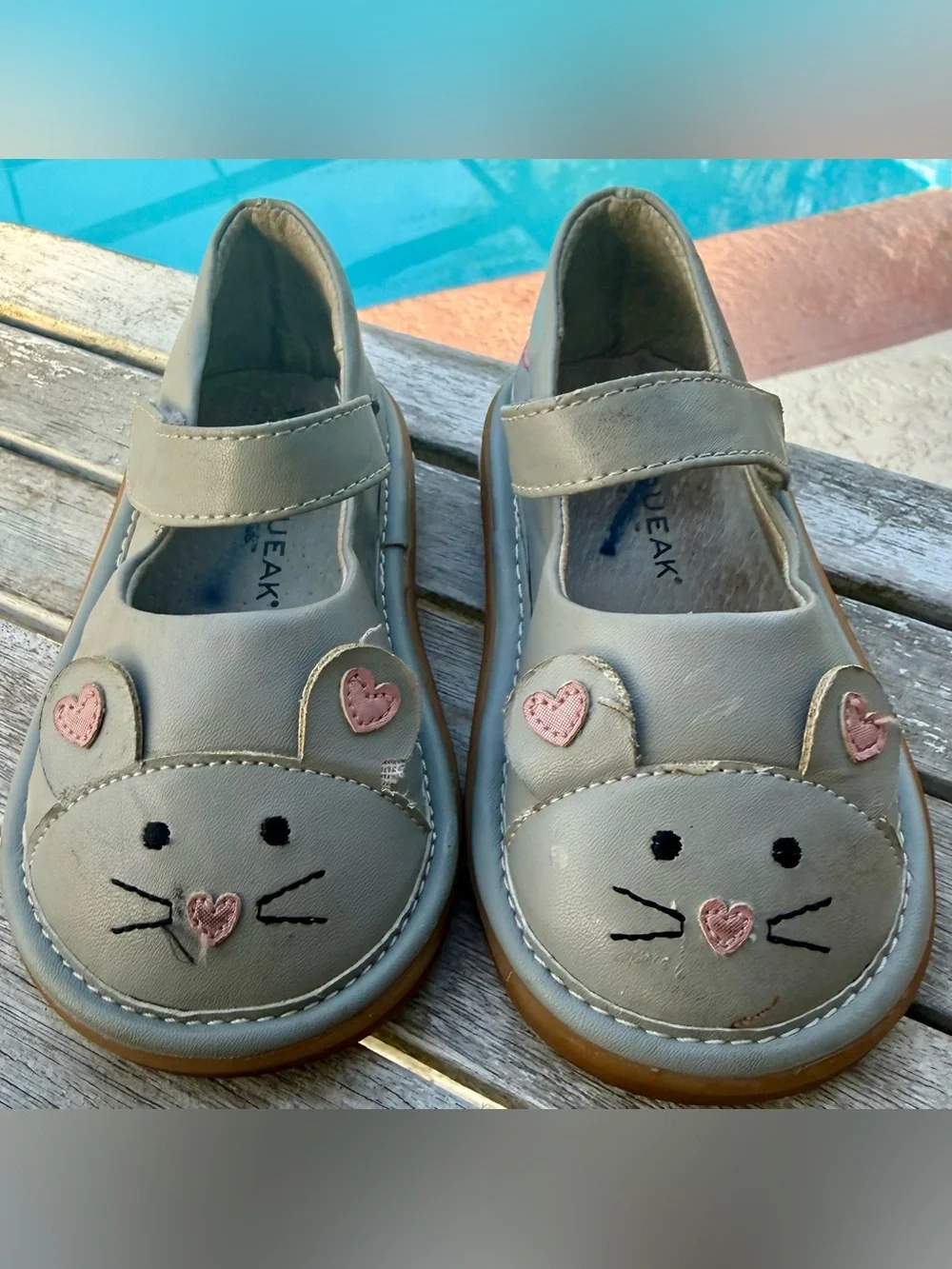 WEE SQUEAK TODDLER SQUEAKY MARY JANE SHOES MOUSE SIZE 9 (3-3.5yrs.)